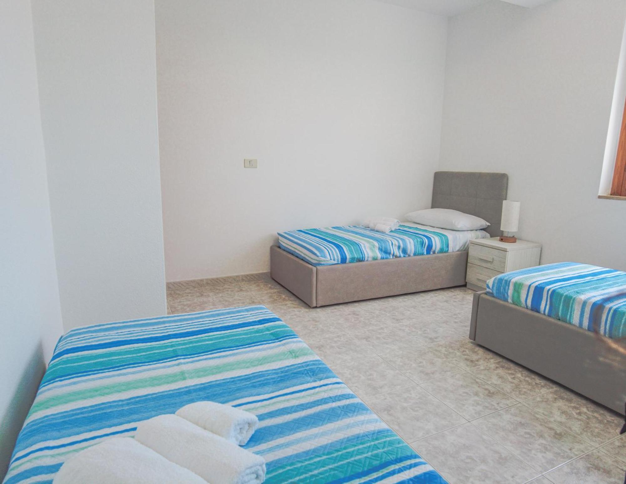 Budget Beds Αλγκέρο Εξωτερικό φωτογραφία