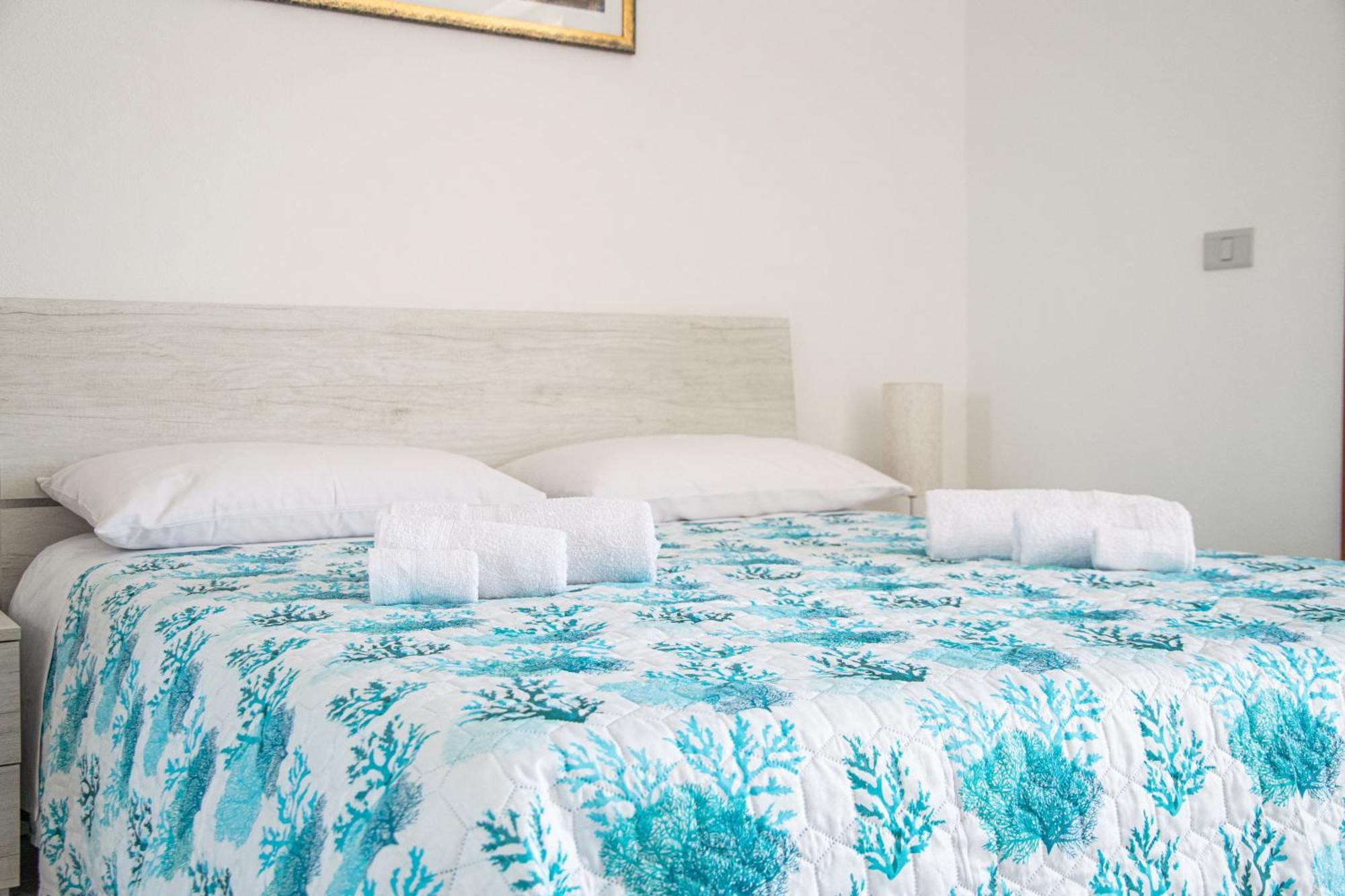 Budget Beds Αλγκέρο Εξωτερικό φωτογραφία